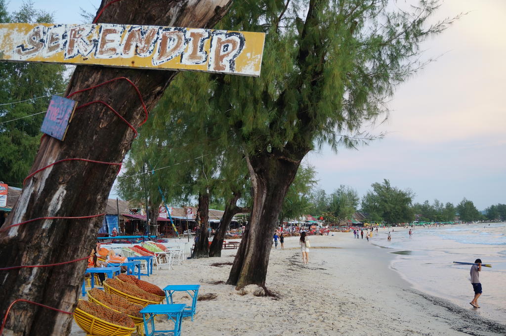 Serendipity Beach Resort Sihanoukville Exterior foto