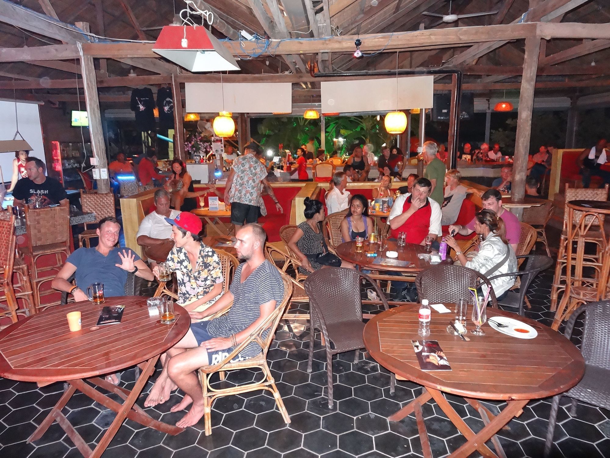 Serendipity Beach Resort Sihanoukville Exterior foto
